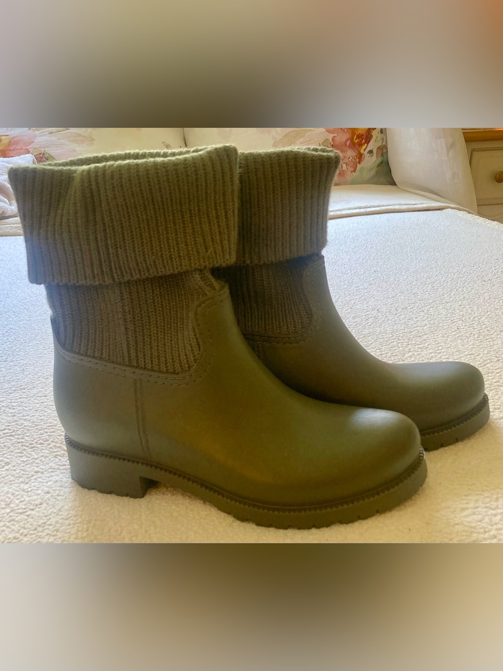 MIA Olive Knit-Trim Slip-On Boot Size 9.5 Womens
